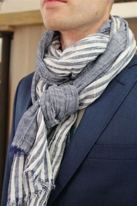 Men’s Lightweight Scarves 